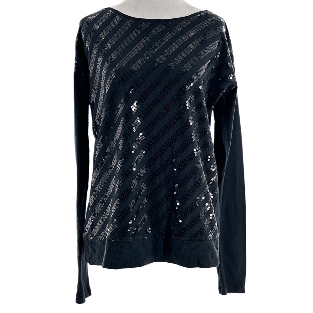 the limited top size L black sequin long sleeve lightweight Christmas new years